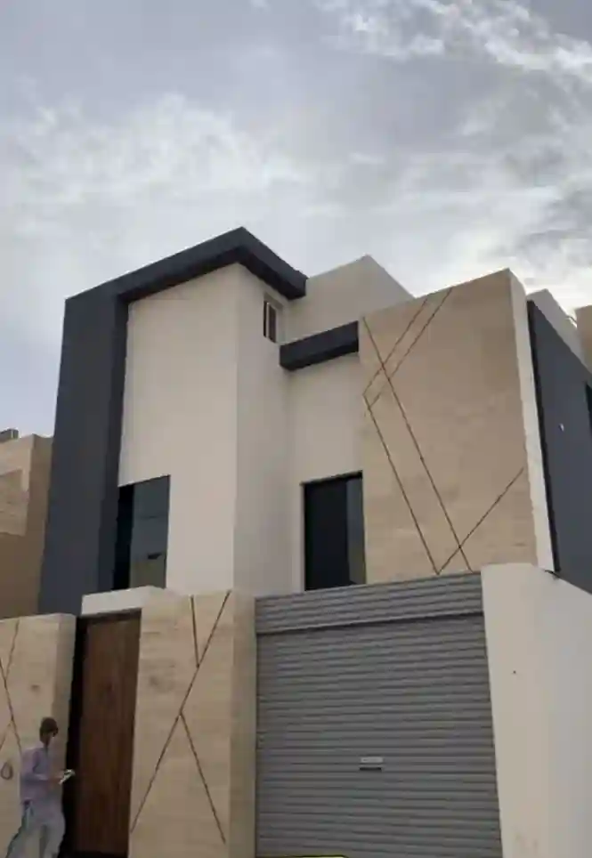 دهان مباني سكنية بالرياض بدهانات عازلة ومتينة